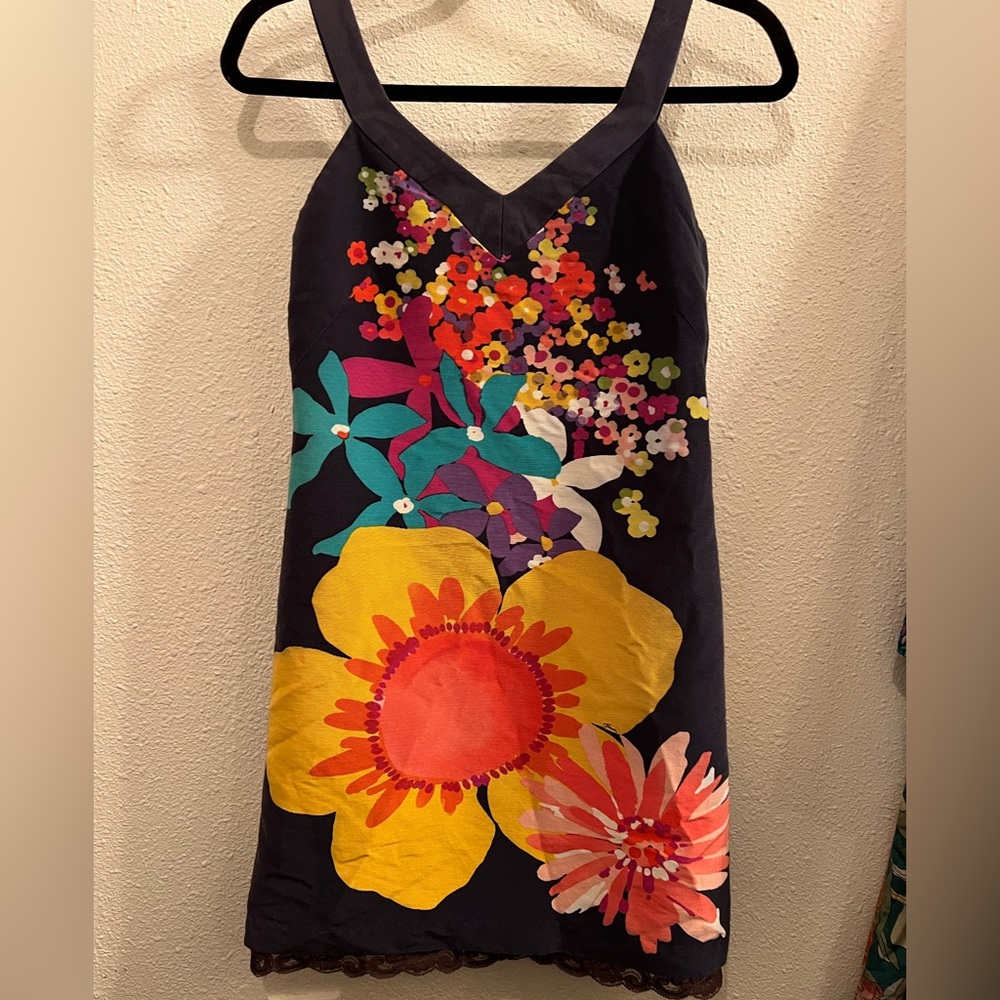 Trina Turk Floral cocktail dress